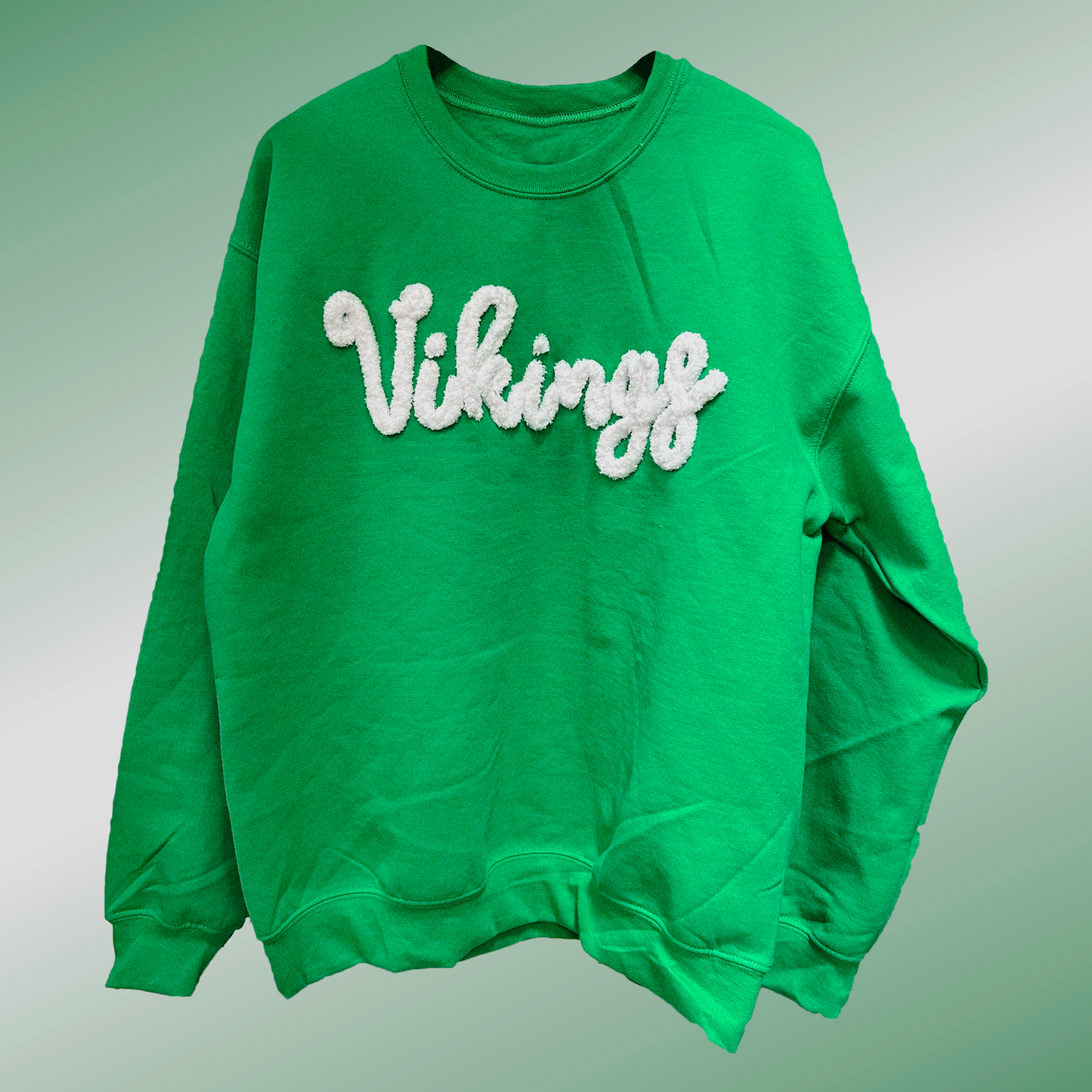 irish kelly green crewneck sweatshirt with white embroidered yarn vikings chenille