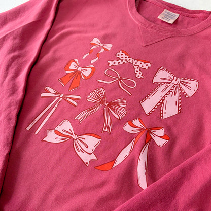 Valentine's Day | Bow Grid Crewneck