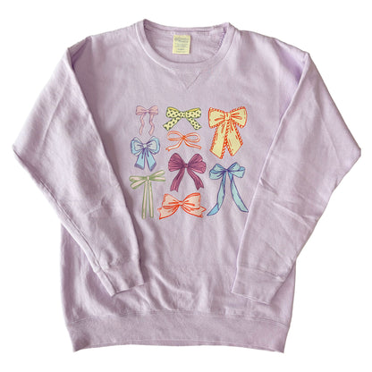 Valentine's Day | Bow Grid Crewneck